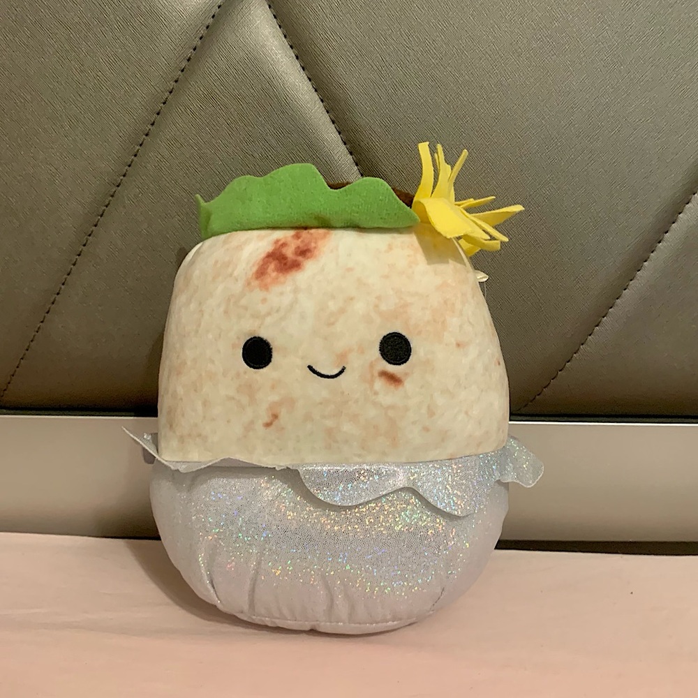 Squishmallow Bernardo The Burrito 8”